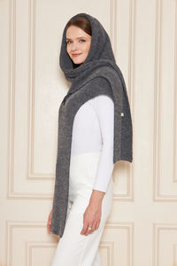 Poncho-châle chic pour femme à capuche en tricot, élégant, chaud, doux au toucher, respirant, écharpe d'hiver à capuche, tricot multifonctionnel - Product Image 6