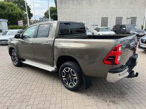 Toyota HI LUX Executive 2021 Land Cruiser d'occasion avec caractéristiques exécutives Conduite à gauche AWD Intérieur en cuir foncé Modèle Aspire - Product Image 4