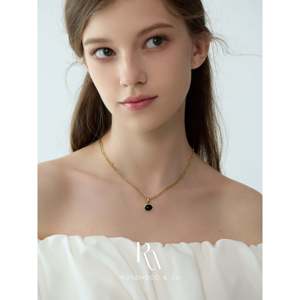 Collana da Donna con Pendente Ovale Tradizionale in Onice Nero e Agata, Placcata Oro con Catena a Serpente, Pietra Naturale, Regalo per il Compleanno di Luglio - Product Image 5