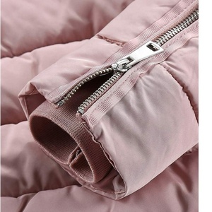 Chaqueta Acolchada Ligera para Mujer, Chaqueta Impermeable con Burbujas, Chaqueta de Invierno Personalizada Ecológica de Lona para Mujer - Product Image 5