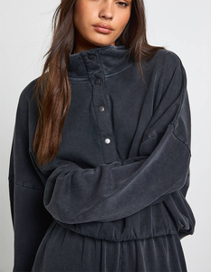 Conjunto Deportivo de Mujer con Cuello Alto y Lavado Ácido, Venta Directa de Fábrica, Apliques Personalizados, Bordado Desgastado, Corte Regular, Chándal de Algodón - Product Image 2