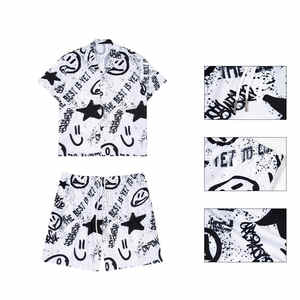 Ensemble d'été tendance de marque Style Graffiti Ensemble de sport décontracté Chemise ample Short Ensemble deux pièces pour hommes - Product Image 5
