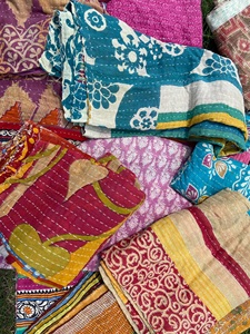 Wholesale Indian Vintage Cotton Kantha <b>Quilts</b> Handmade Printed Organic Sari Kantha <b>Throw</b> Blankets Beautiful Bohemian Hotel - Product Image 4