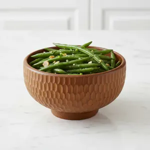 Bol de service en bois, design artisanal, bois dur naturel, surface texturée, décoration de table moderne et rustique, vaisselle de cuisine, artisan - Product Image 2