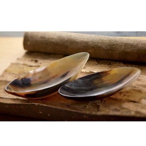 Cuenco de Cuerno para Accesorios Rústicos del Hogar, Cuenco de Servir de Cuerno de Búfalo Natural, Centro de Mesa - Product Image 1