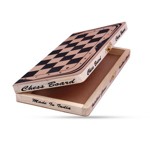 Tablero de rompecabezas de Ajedrez de madera plegable educativo para niños Juguetes y juegos de competición portátiles - Product Image 4