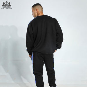 Conjunto Deportivo Informal de Invierno para Hombre, Color Sólido |   Conjunto Deportivo para Calentamiento |   Producción en Masa de Ropa Deportiva Moderna - Product Image 2