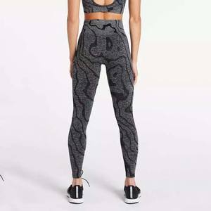 Dernier nouveau design vente en gros de leggings de gym de meilleure qualité avec logo personnalisé pour femmes fournisseur direct d'usine 100% coton - Product Image 2