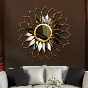 Miroir mural moderne fabriqué à la main pour la maison, la décoration de mariage et de célébration Designer Premium Frame Cadeau parfait pour le salon - Product Image 1