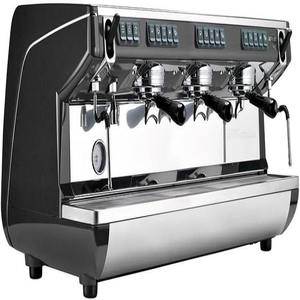 La mejor opción en máquinas de café espresso Simonelli Appia II volumétricas de 3 grupos con kit de inicio de espresso gratuito y sistema de filtro de agua de 3M - Product Image 1