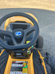 Cortadora de Césped Nueva Cub Cadet XT2 SLX50 - Motor de 4 Tiempos de 190cc de Grado Industrial para Bricolaje con Caja Recolectora de Césped de 100L - Product Image 5