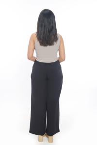 Trendy Women Grey Ribbed Crop Tank <b>Top</b> Stretchable <b>Sleeveless</b> Square Neck Spandex Knitwear for <b>Summer</b> Outfits Casual Layering - Product Image 5