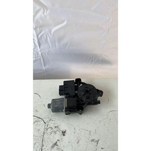 Moteur électrique de lève-vitre arrière droit SKODA Octavia S.Wagon 5ème Série (5E5) (16>20) 5Q0959812A CPW - Product Image 3