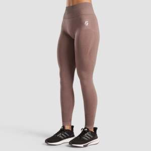 Leggings Dexter de cintura alta sin costuras (lavanda) de ajuste ceñido, transpirables, de nailon/spandex, con efecto tie-dye, hasta el tobillo, tallas XS-L incluidas - Product Image 1