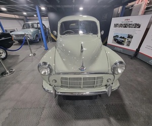 Oferta Especial: Coche Usado M Morris Minor Saloon 1953 - ¡Listo para Enviar! - Product Image 1