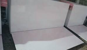 แผ่นหินอ่อน Banswara ดีไซน์ทันสมัยหรูหราหินธรรมชาติขัดเงาสำหรับตกแต่งผนังภายในห้องครัววิลล่า - Product Image 1