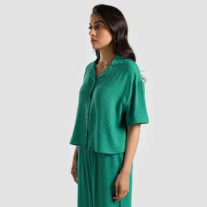 Blusa Verve Chic Retro de Lino Bordado en Verde, Talla XL, 100% Lino, Corte Ajustado, Ideal para Fiestas en Primavera y Otoño - Product Image 3