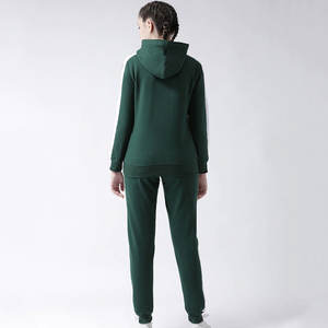 Conjunto personalizado de chándal de manga larga de moda para mujer, ajuste regular de fábrica OEM/ODM. - Product Image 4