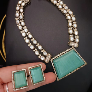 Indian Manufacturer's Premium Quality <b>Mother</b> <b>Pearl</b> Antique Long Necklace Set Custom Shape Weddings Parties Fashion Jewelry - Product Image 1