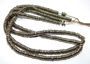 ลูกปัดไพไรต์ธรรมชาติทรงกลมเรียบแบบเฮชิ สีเงิน สำหรับทำสร้อยคอ ขายส่ง - Product Image 4