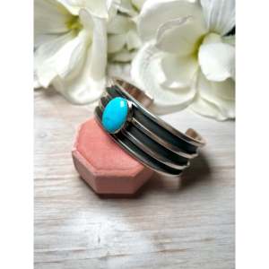 Navajo Handmade Kingman Turquoise & Sterling Silver Cuff Bracelet Cultural Collectible Jewelry - Product Image 3