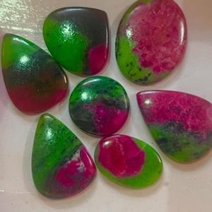 100% เพชรธรรมชาติเกรด AAA + ทับทิม zoisite Cabochon อัญมณีหลวมพลอยทับทิม zoisite ทั้งหมดขนาดและรูปร่างพร้อมขาย - Product Image 1