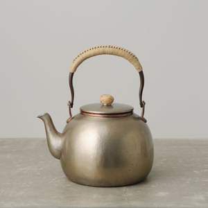 High Performance Brass <b>Tea</b> <b>Kettle</b> with Thick Base Smooth Pouring Design 1.5L Capacity Eco-Friendly Heat-Resistant Classic Style - Product Image 3