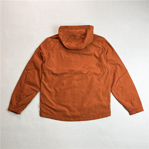 2024 personalizar Zip Pullover chaqueta cortavientos 1/4 Zip deporte al aire libre peso ligero correr hombres chaqueta cortavientos impermeable - Product Image 6