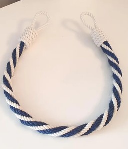 Attaches de rideaux nautiques en jute marine torsadée et en corde de coton blanche - Product Image 3