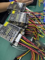 Fabricante libre SDK API Panel de control de acceso de 2 puertas Sistema de control de acceso Lector de tarjetas RFID Protocolo TCP/IP Wiegand34 RS485