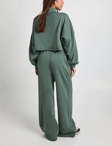 Ensemble de survêtement décontracté sportif pour femme en maille à deux pièces avec fermeture éclair, haut court à capuche et pantalon de jogging assorti, streetwear uni - Product Image 3