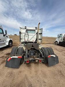 รถบรรทุกหัวลากเดี่ยว Volvo VNM42T200 ปี 2018 มือสองจากต่างประเทศ - เครื่องยนต์ D13M405 405 แรงม้า, เกียร์ I-Shift 12 สปีด รถบรรทุกสำหรับการเดินทางไกล - Product Image 3