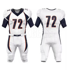 Superventas uniforme de fútbol transpirable y cómodo hecho de tela ligera y duradera diseñada para el rendimiento del jugador - Product Image 3