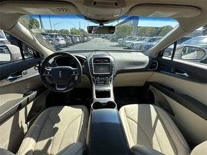 Voiture propre certifiée 2020 Lin-coln Nautilus Reserve - Product Image 3