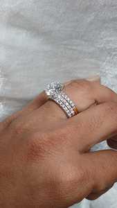 Anillo de lujo de oro amarillo de 14K para mujer, Diamante de corte cultivado en laboratorio de 5,28 quilates, joyería fina de 3 bandas, Diamante Mantra certificado IGI - Product Image 3