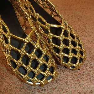 Zapatos de malla con cadena brillante para mujer, zapatos informales de verano transpirables con diseño hueco, zapatos de vestir transpirables de verano para mujer - Product Image 3