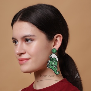 Orecchini pendenti Casper il fantasma amichevole |   Edizione da Collezione in Stile Neo-Gotico: Cotone Popeline, Velluto e Tela - Product Image 2