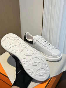 Chaussures plates décontractées de luxe en cuir pour hommes, respirantes, antidérapantes, légères, à enfiler, pour l'hiver, tendance et polyvalentes - Product Image 5