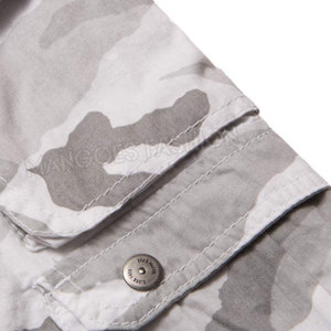 Shorts de course pour hommes de qualité supérieure, camouflage, avec logo sur le devant, fermeture à boutons, taille mi-haute, style urbain, séchage rapide, respirant, pour l'extérieur - Product Image 5