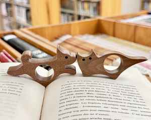 Sujetador de Páginas de Madera Ecológico, Pulido y Duradero, para Libros de Texto, Novelas y Materiales de Estudio - Product Image 4