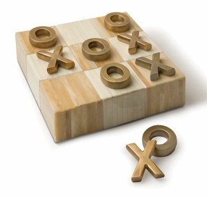 Juego de Mesa de Tres en Raya Hecho a Mano en Madera para Niños y Adultos |   Juegos y Juguetes de Madera Portátiles, Decoración para el Hogar, Regalo para Niños - Product Image 1