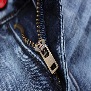 กางเกงยีนส์เอวสูงเข้ารูปทำจากวัสดุทุกขนาดตามสั่ง - Product Image 5