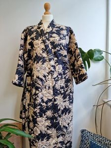 Matelassé pur coton réversible mi-longueur unisexe toute saison Dressing Kimono Robe Boho Blockprint Monochrome noir Beige Oriental - Product Image 2