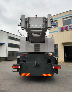 Zoomlion ZTC1300H เครนรถบรรทุก130Ton ประสิทธิภาพสูง100ตันโหลดเครื่องยนต์ปั๊มแบริ่งมอเตอร์ขายร้อนเครื่องมือสอง - Product Image 1