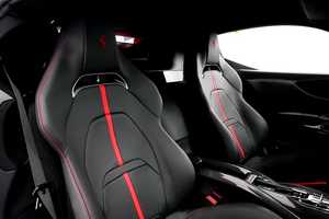 Nuovissimo 2023 FERRA RI SF90 STRA DALE 72KM 900HP 2 posti 8 cilindri cambio automatico - Product Image 3