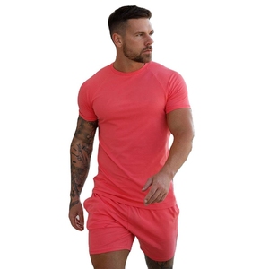 T-shirt pour homme à coupe ajustée, logo personnalisé OEM, taille plus, respirant, impression par sublimation intégrale, manches courtes, anti-froissement, tee-shirt de jogging pour le fitness - Product Image 5