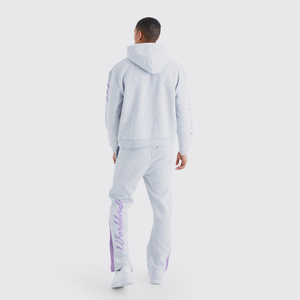 Conjunto Deportivo con Capucha Gris Claro para Hombre con Logotipo Morado en la Manga y Bolsillos Laterales, Estilo Casual Trackstar, Marca Privada OEM - Product Image 6