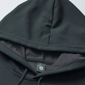 Survêtement pour homme sur mesure au design unique, 100% coton, respirant, coupe-vent, écologique, anti-froissement, tissu doux et durable - Product Image 4