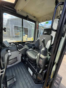 Caterpillar 30-5e2 LHD 2018 Usado en Buen Estado - Product Image 2