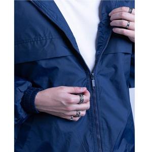 ชุดวอร์มผ้าไนลอนโพลีเอสเตอร์กันลมสำหรับผู้ชายชุดวอร์มสีกรมท่าขนาดใหญ่ออกแบบโลโก้ได้ตามต้องการ - Product Image 5